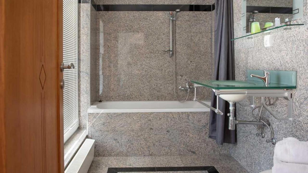 Hotel Maurice Нювлиет Екстериор снимка