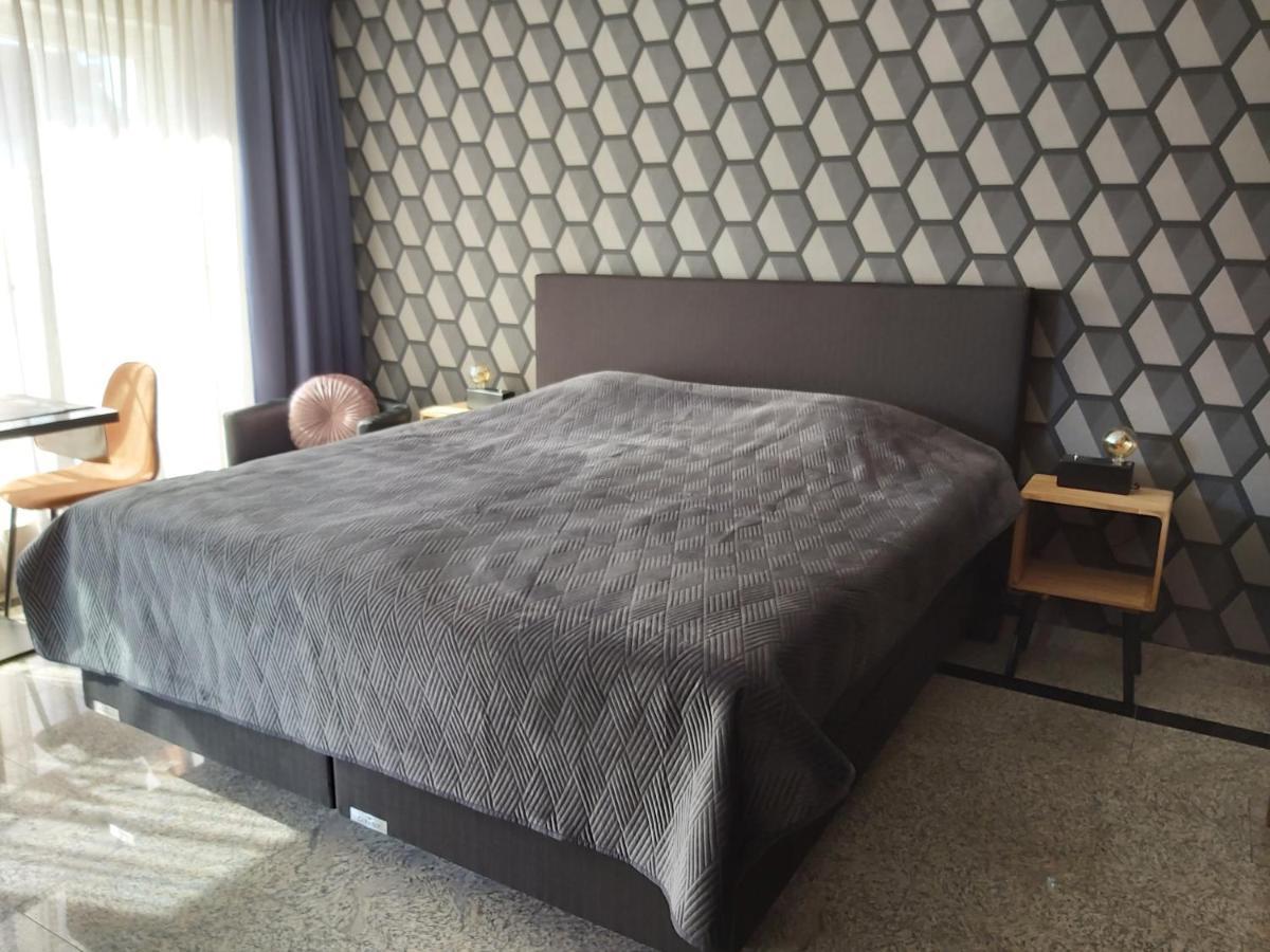 Hotel Maurice Нювлиет Екстериор снимка