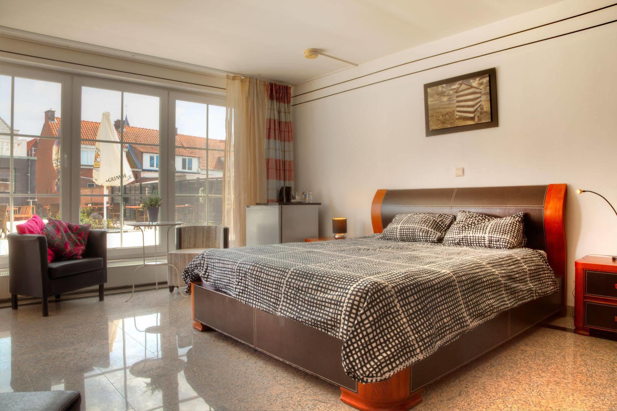 Hotel Maurice Нювлиет Екстериор снимка