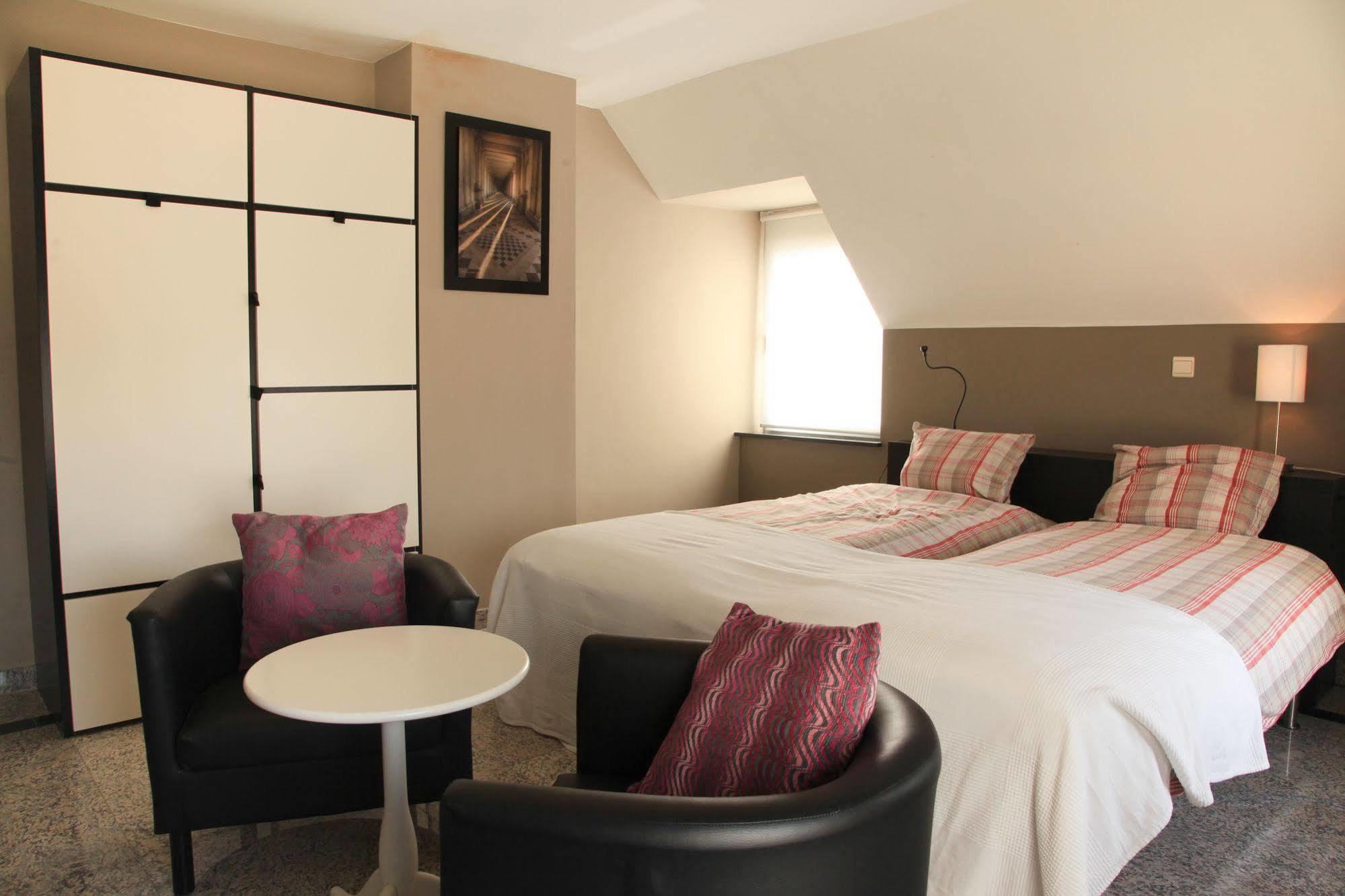 Hotel Maurice Нювлиет Екстериор снимка